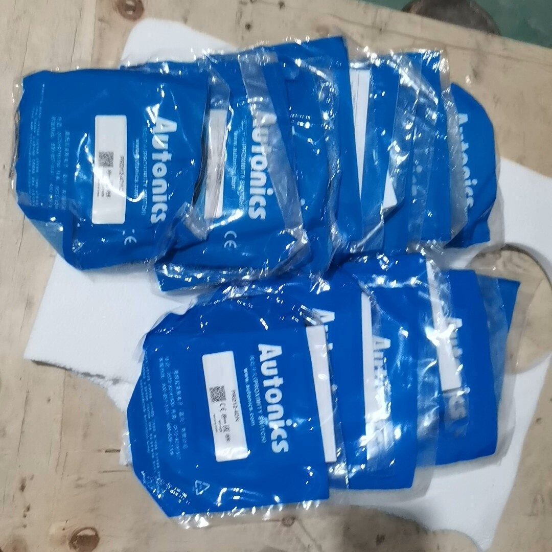 接近开关Autonics原装奥托尼克斯接近开关PRD12议价产品