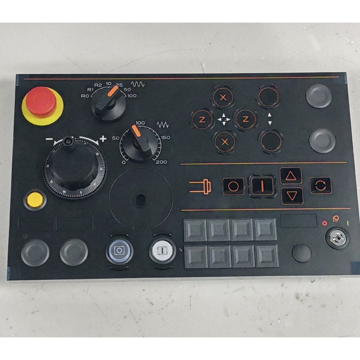 马扎克ZY1F-SS6019-1操作面板,带IDEC、GFE议价产品