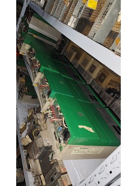 M25RGB14变频器,7.5kW功率,220/480V输入议价产品