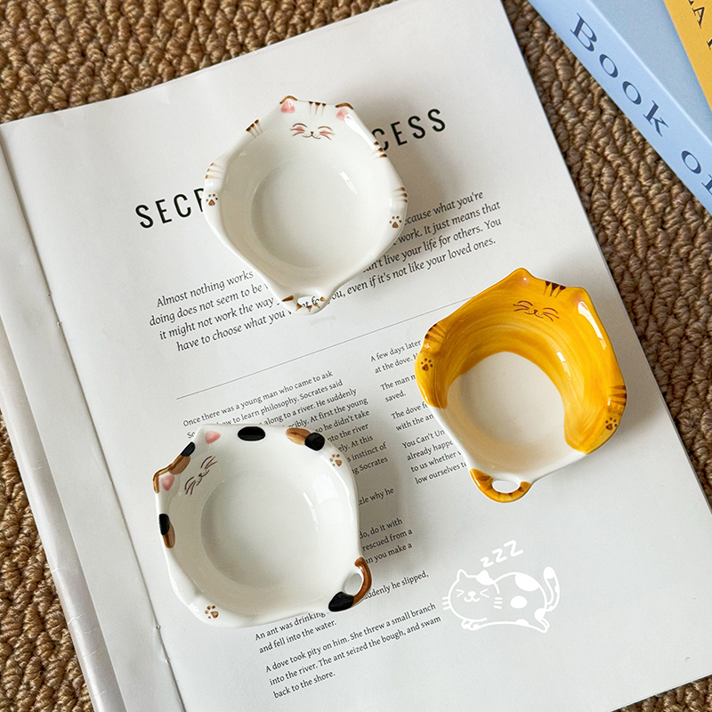 可爱猫咪造型碟 高温釉下彩工艺