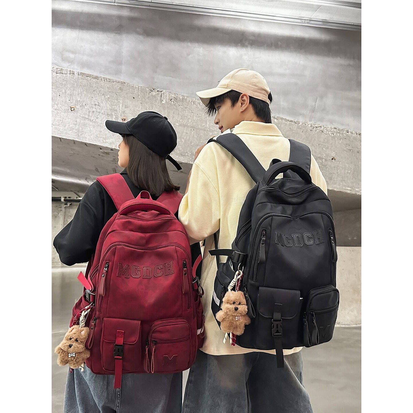 品牌美式复古风暗纹印花学院风背包潮酷情侣款户外出游旅行休闲双