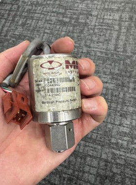 议价 51A-21440 Baratron压力开关，型号见