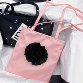 mona网红同款 2025春夏新红色玫瑰花朵方形手机单肩迷你手拎小方包