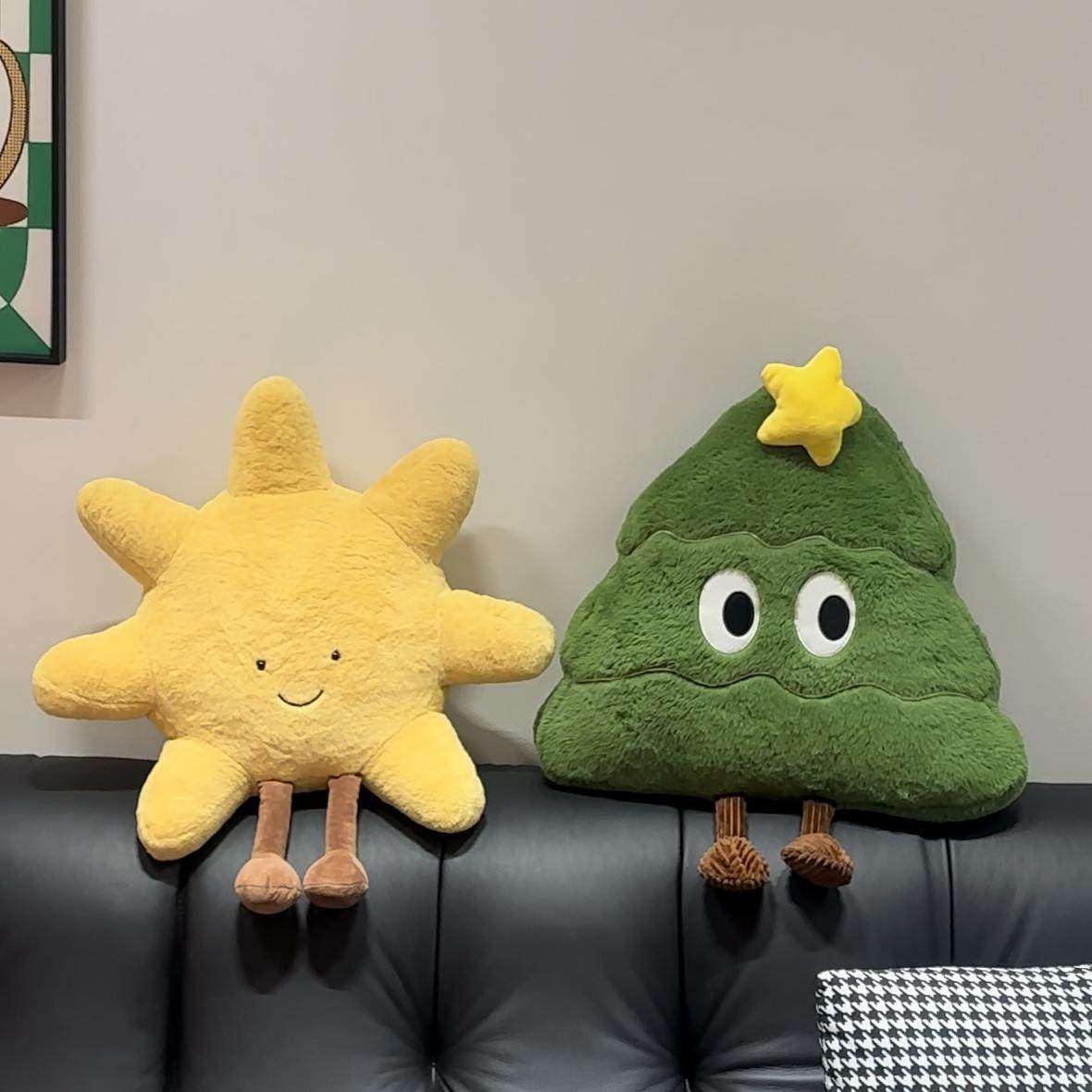 卡通飘窗榻榻米靠垫沙发客厅装饰新款圣诞树抱枕圣诞节摆件装饰