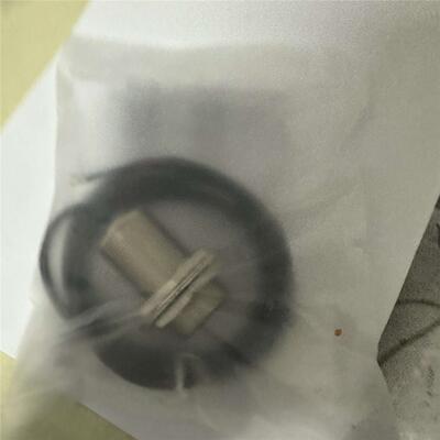 索迪龙接近开关SNG30-15BPA-TA全新现货质保一年实物拍摄