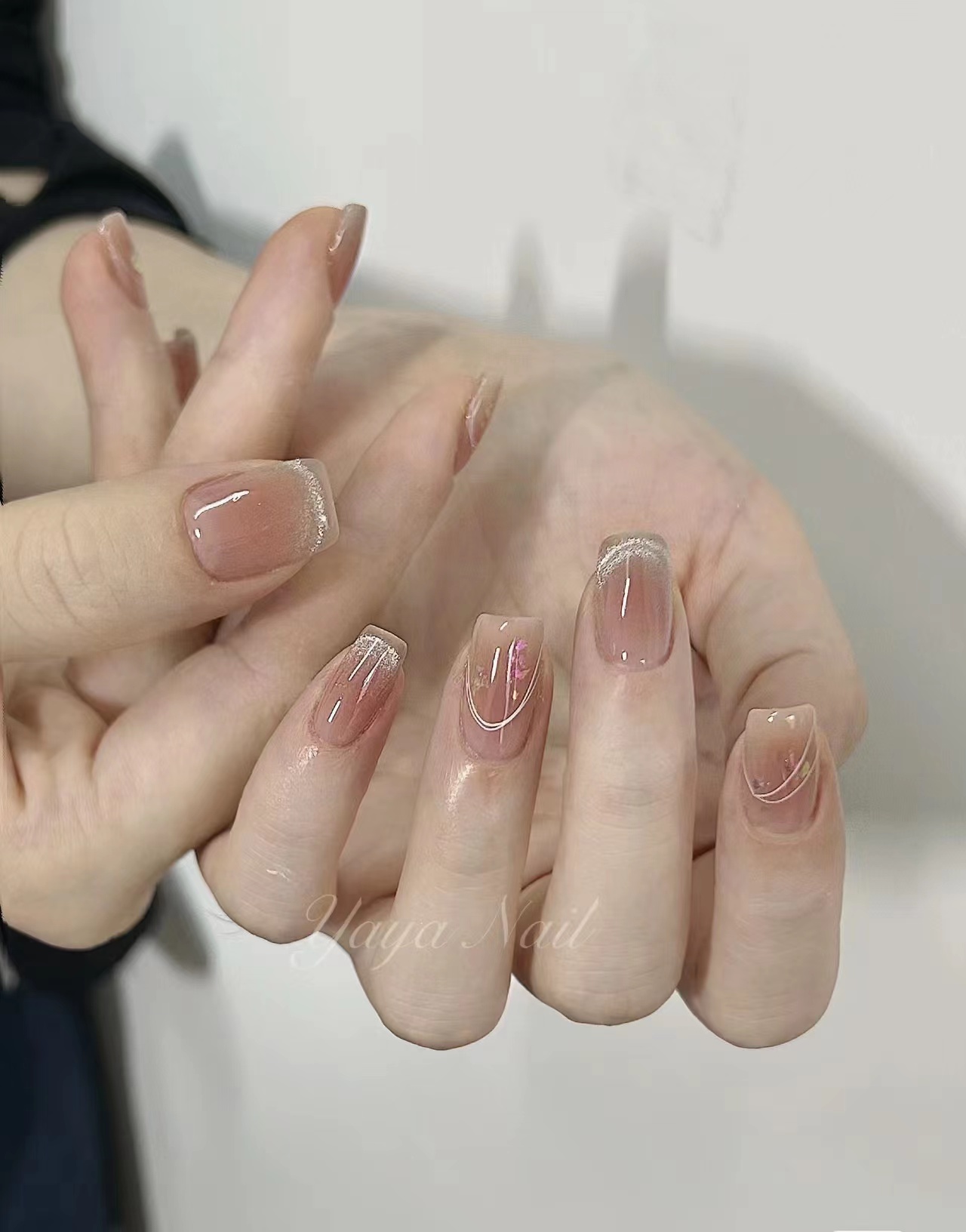 新款猫眼美甲贴片纯手工温柔腮红假指甲成品简约高级感孕妇穿戴甲