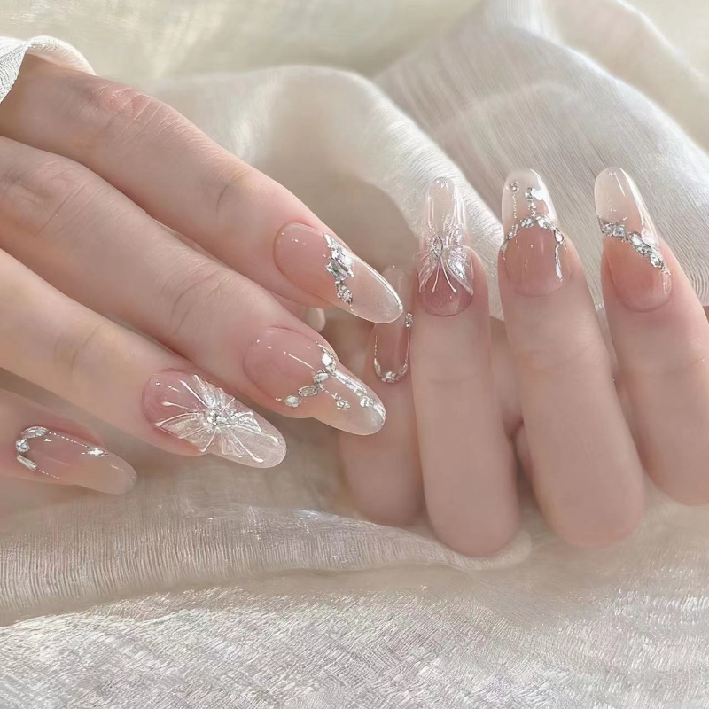 婚纱结婚新娘美甲奢华高级穿戴甲