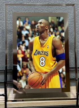 科比NBA篮球湖人队周边手办装饰书桌摆件照片相框送兄弟朋友礼物