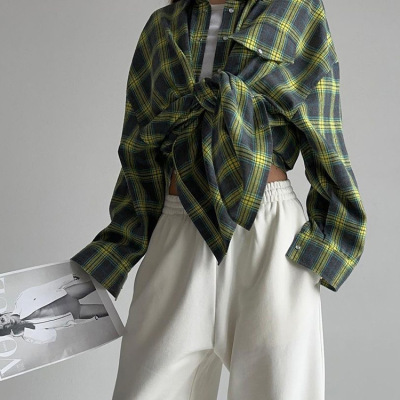 格纹口袋衬衫复古百搭宽松衬衣秋 Versatile loose fitting shirt