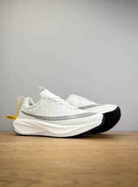 稀缺 好货 外贸白色运动鞋男减震回弹真爆米花软底皮面通勤跑步鞋