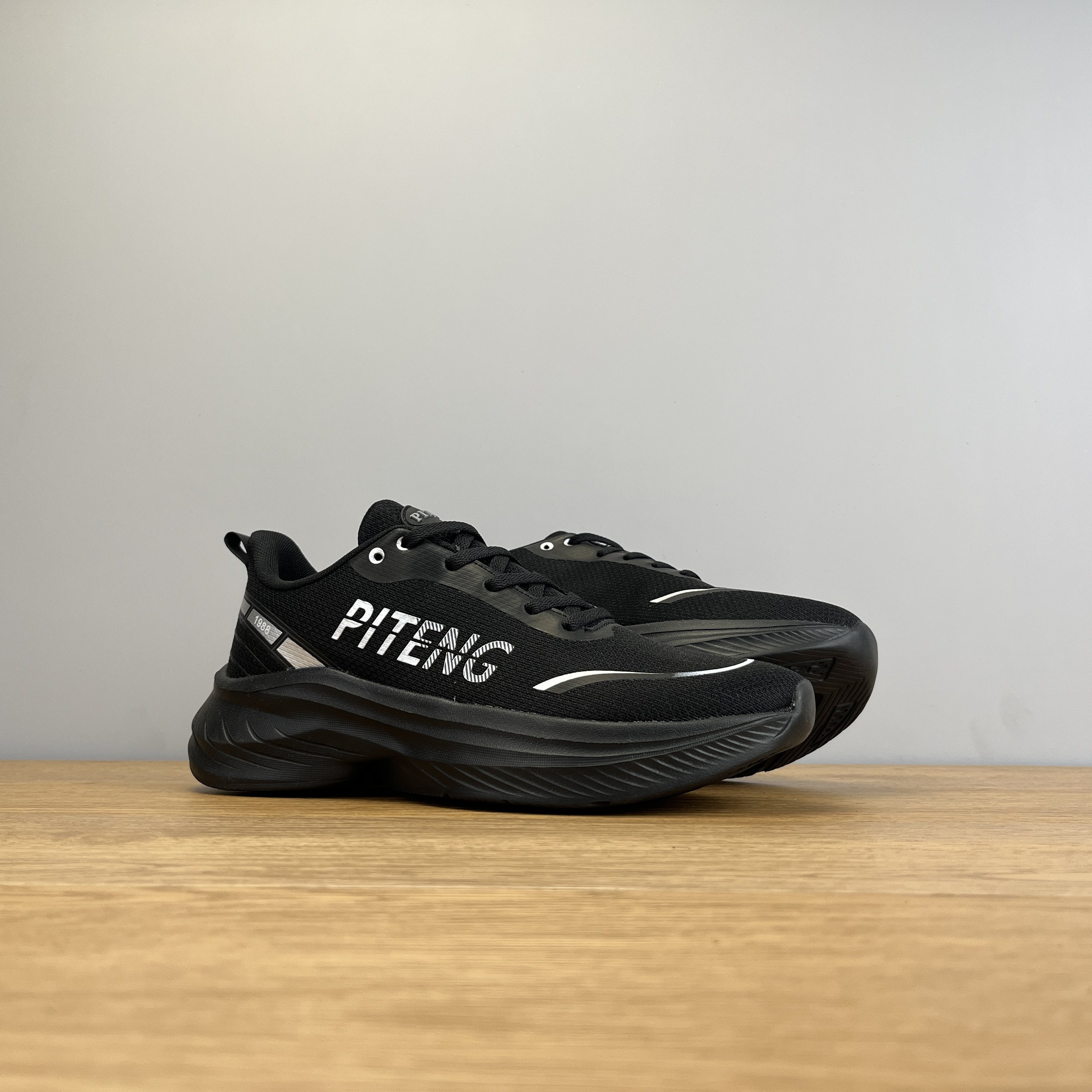 捡漏 好货 外贸轻便运动鞋男网面透气休闲鞋软底减震青少年跑步鞋,流行男鞋,时尚休闲鞋,淘宝优惠券,粉丝福利购,淘宝优惠卷