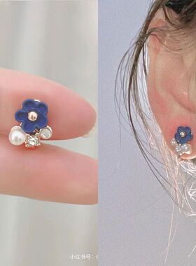 蓝色花朵珍珠耳夹女夏季法式复古耳环2023年新款潮轻奢高级感耳饰