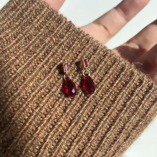 爆款 法式 复古红色水滴耳环小众设计百搭耳饰女气质显白2026新款