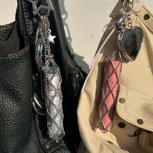 韩系高级感银色网兜装护手霜口红链条包挂女可抽拉独特包包挂链