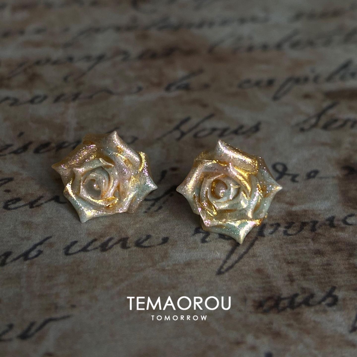 【荆棘玫瑰】复古冷淡幻彩玫瑰耳钉2025新款高级感小众耳夹耳饰女