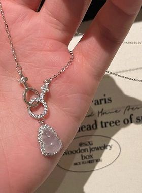 2025新款新中式仿白玉髓葫芦项链轻奢小众气质高级感锁骨链送女友