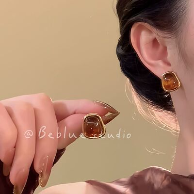 浓郁可可~复古美拉德琥珀色耳钉女2025巨好看耳环耳饰轻奢高级感