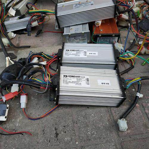 二手DVP14ES00R2/24ES/32/EC/14EC/40/ES/60ES/24XP/00R2/T2