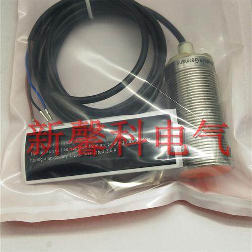 IIS227 IIS228 IIS230 IIS231 IIS700 IIS243 M30接近开关传感器