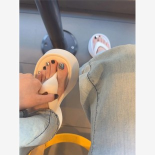 女夏外穿增高夹脚海边沙滩防滑防臭凉拖鞋 白色厚底人字拖鞋 2025新