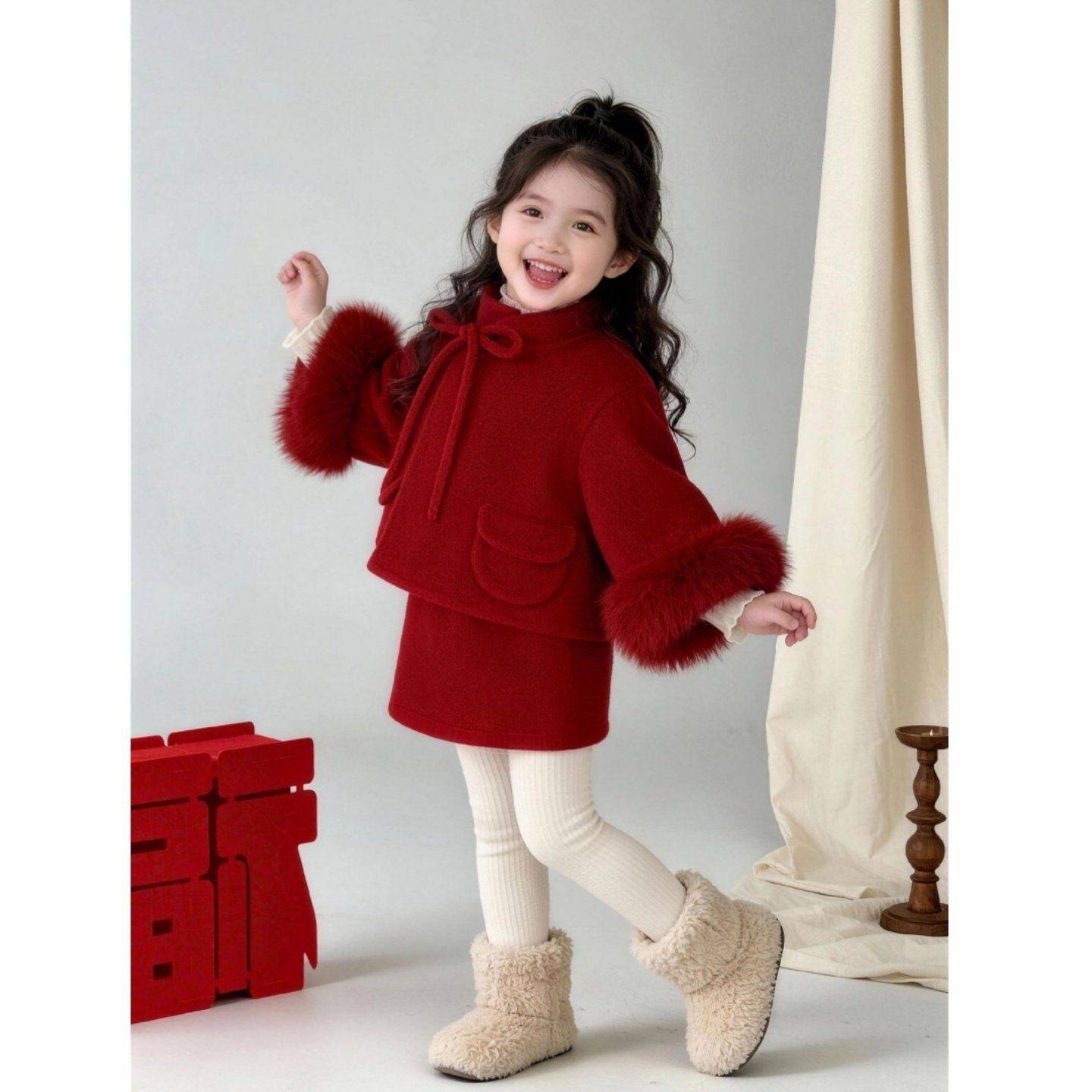 女宝过年红色套装2026秋冬新款儿童洋气小香风毛呢外套背心裙拜年