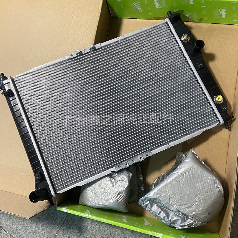 别克新老凯越乐风乐骋景程水箱总成 新君威君越迈锐宝原厂散热网