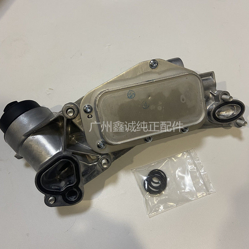 雪佛兰爱唯欧科鲁兹1.6/1.8原厂机油格 英朗景程机油散热器总成