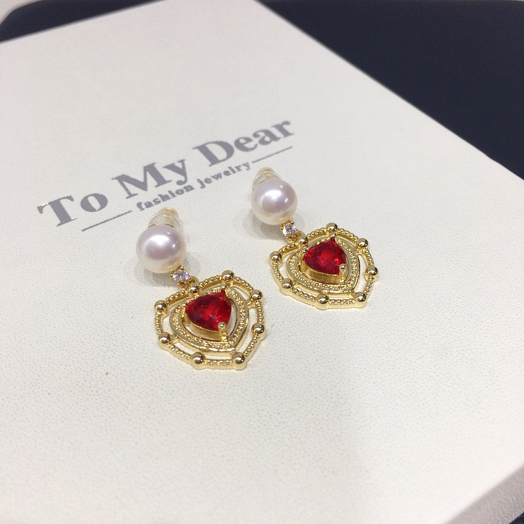 精工款诸暨天然淡水珍珠耳钉女红宝石心形气质甜美ins风珍珠耳饰