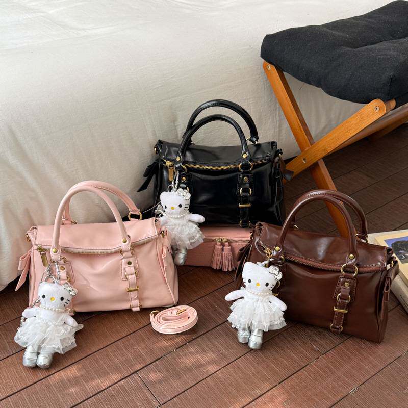 官方品牌大容量包包女2026新款春夏季百搭休闲斜挎包高级感爆款手