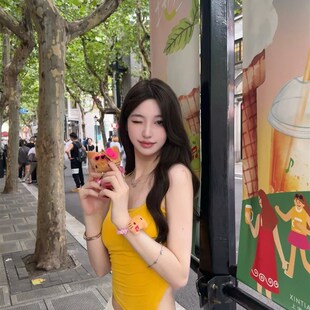 速发方领不规则露背吊带设心夏收独腰特别致背计感短款外穿上衣