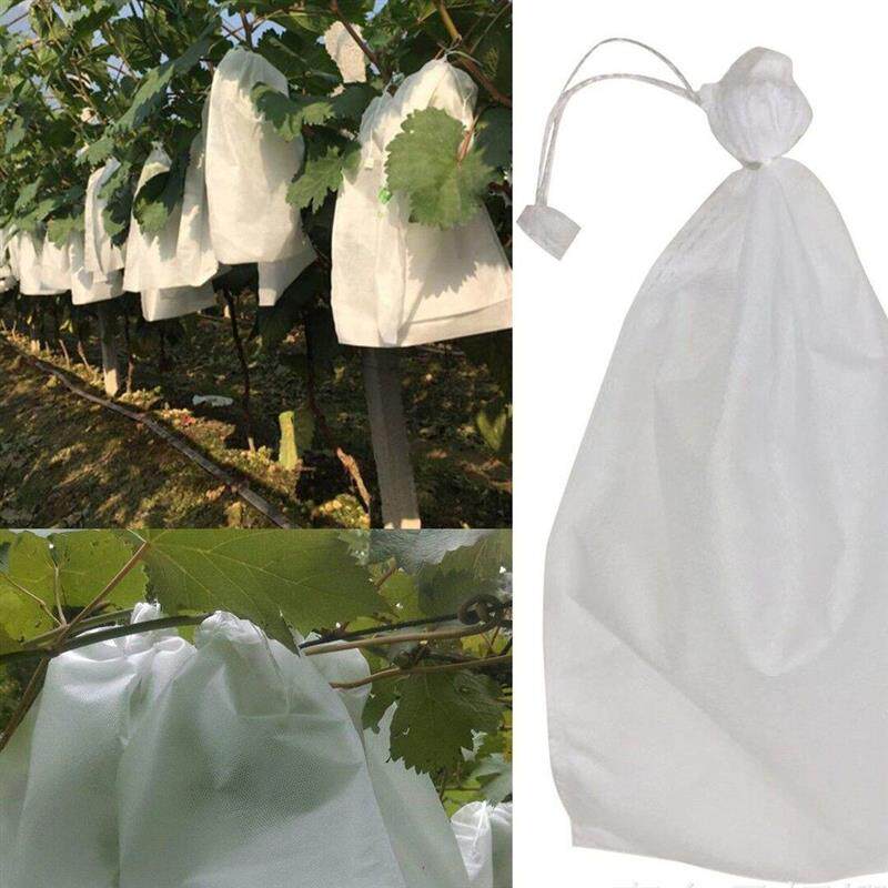 现货无纺布葡萄套袋露天水t果专用瓜果防虫防鸟枇杷袋子透气防雨