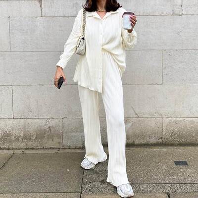 Autumn long-sleeved top + pleated wide-leg pants casual suit