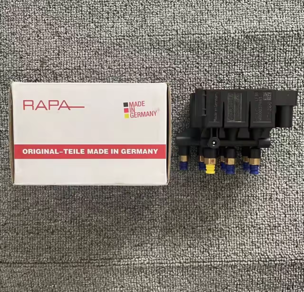 RAPA适用奥迪A7A6LC7 A8L S8 RS7辉昂空气悬挂打气泵减震器分配阀
