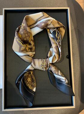 lv5&vv20老化70丝巾女小方巾高级感护颈围巾搭配衬衫领巾缠包丝带