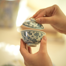 宛玉 手绘青花鸳鸯莲池纹元宝盖碗卧足杯主人杯80ml岩茶 单丛盖碗