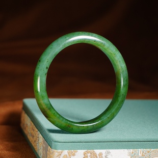 瑞卡希| 【柒柒】和田玉手镯(标签撕毁不退换)/多样性发其一