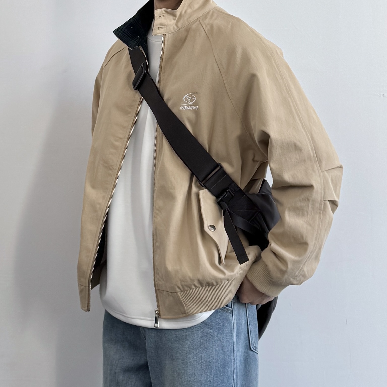 纯色立领小刺绣哈灵顿立领夹克