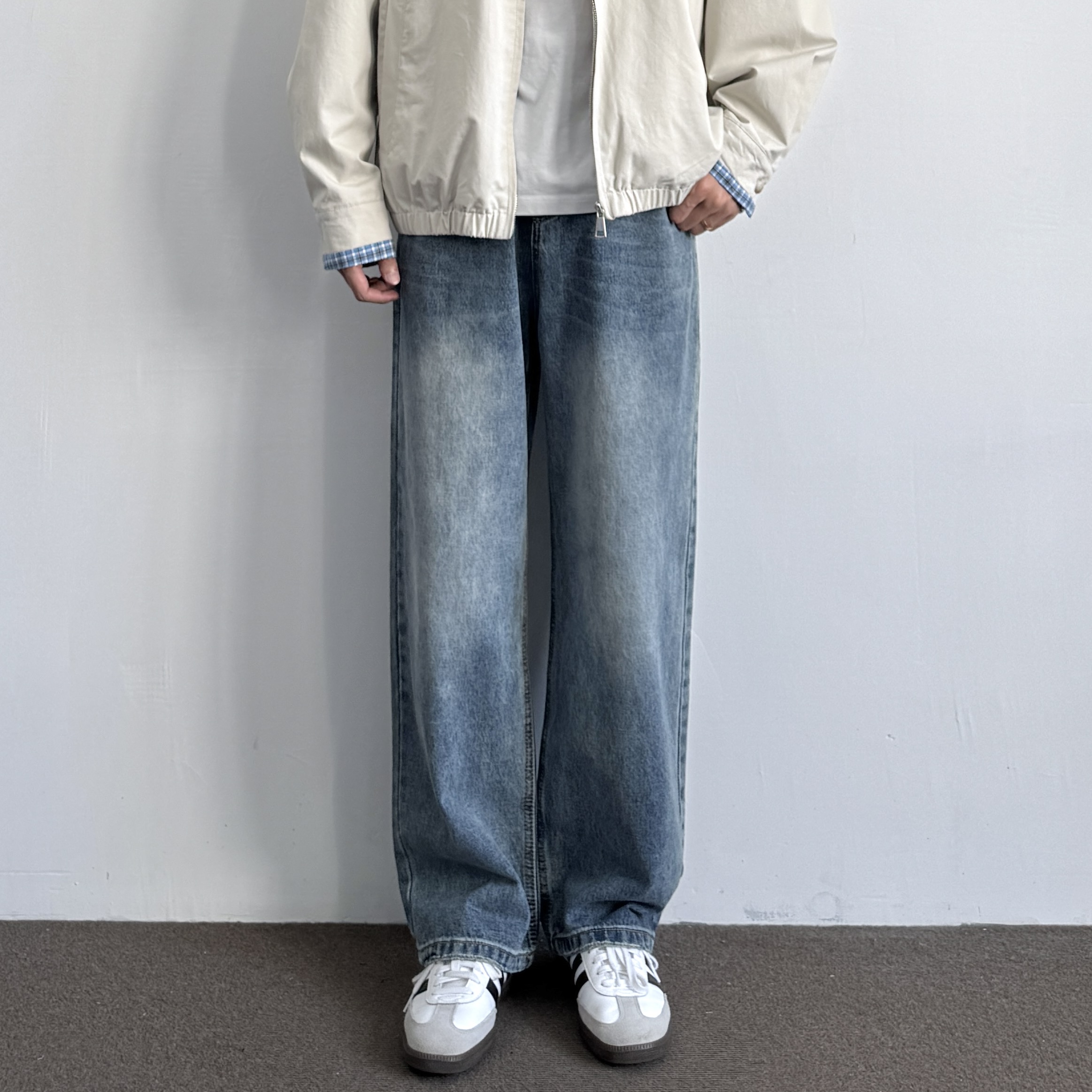 ONUN复古水洗做旧宽松直筒牛仔裤