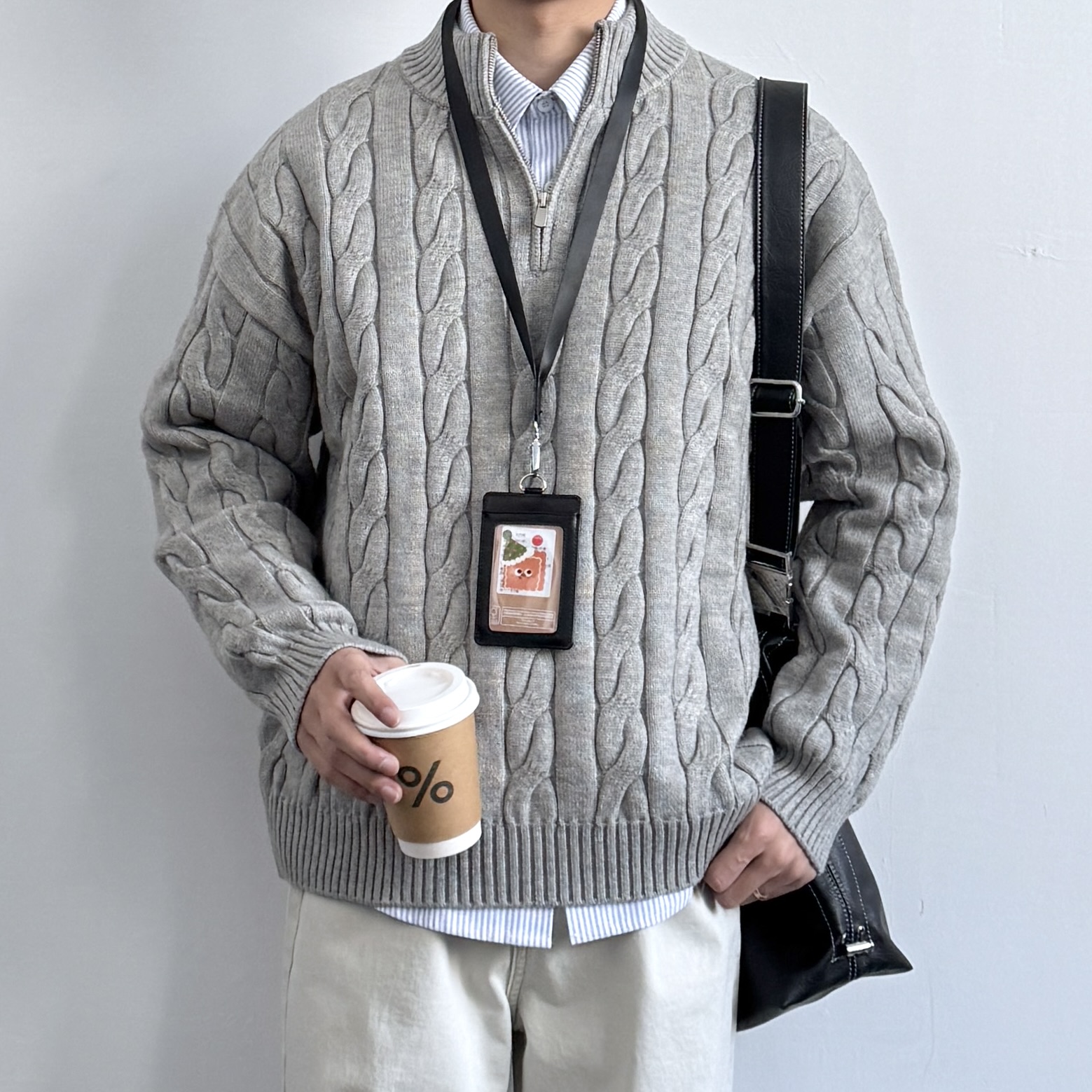 复古通勤简约纯色半拉链绞花毛衣