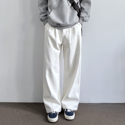 ONUN秋冬加绒阔腿白色牛仔裤