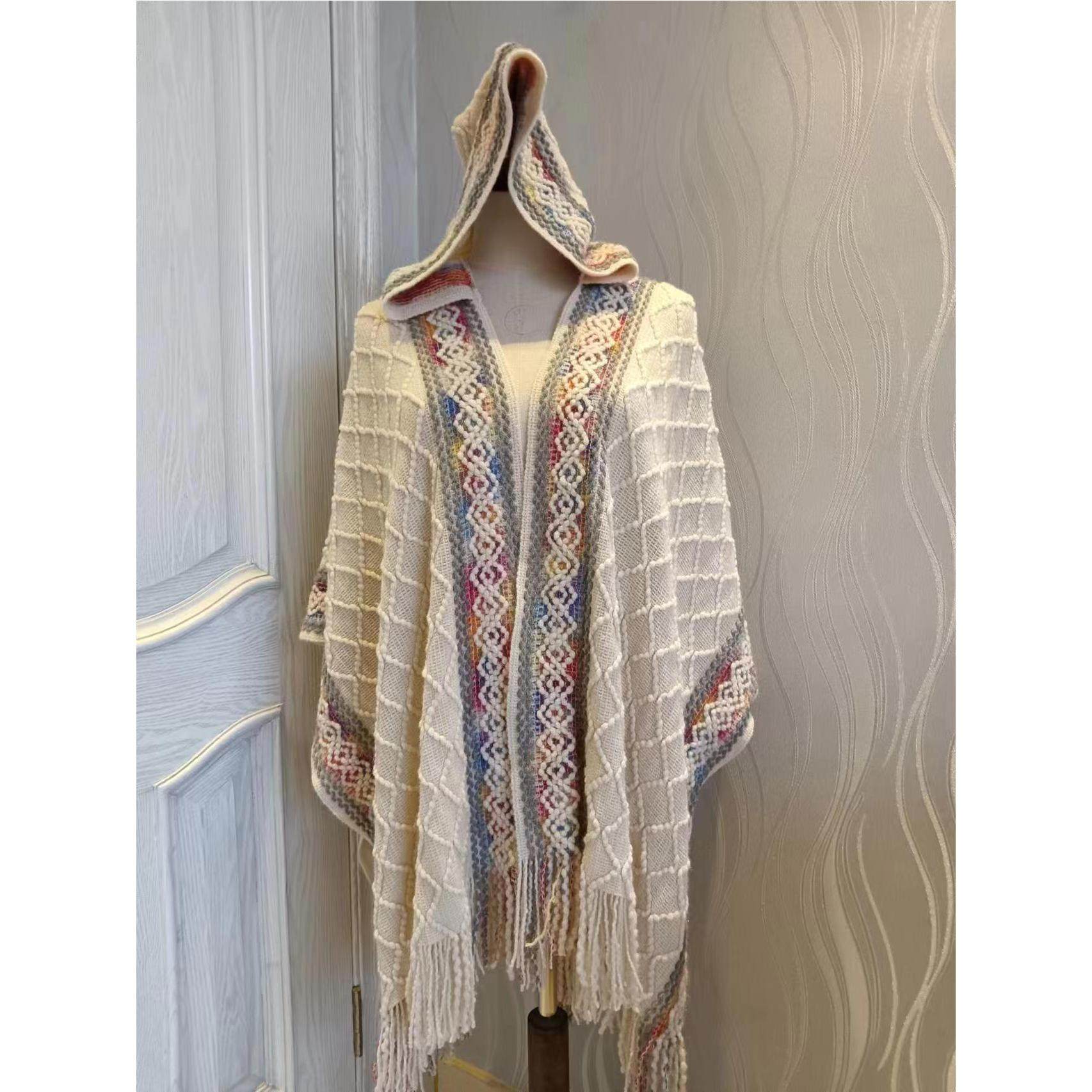 连帽披肩女外搭2023新款高端针织云南旅游围巾拍照民族风披风斗篷