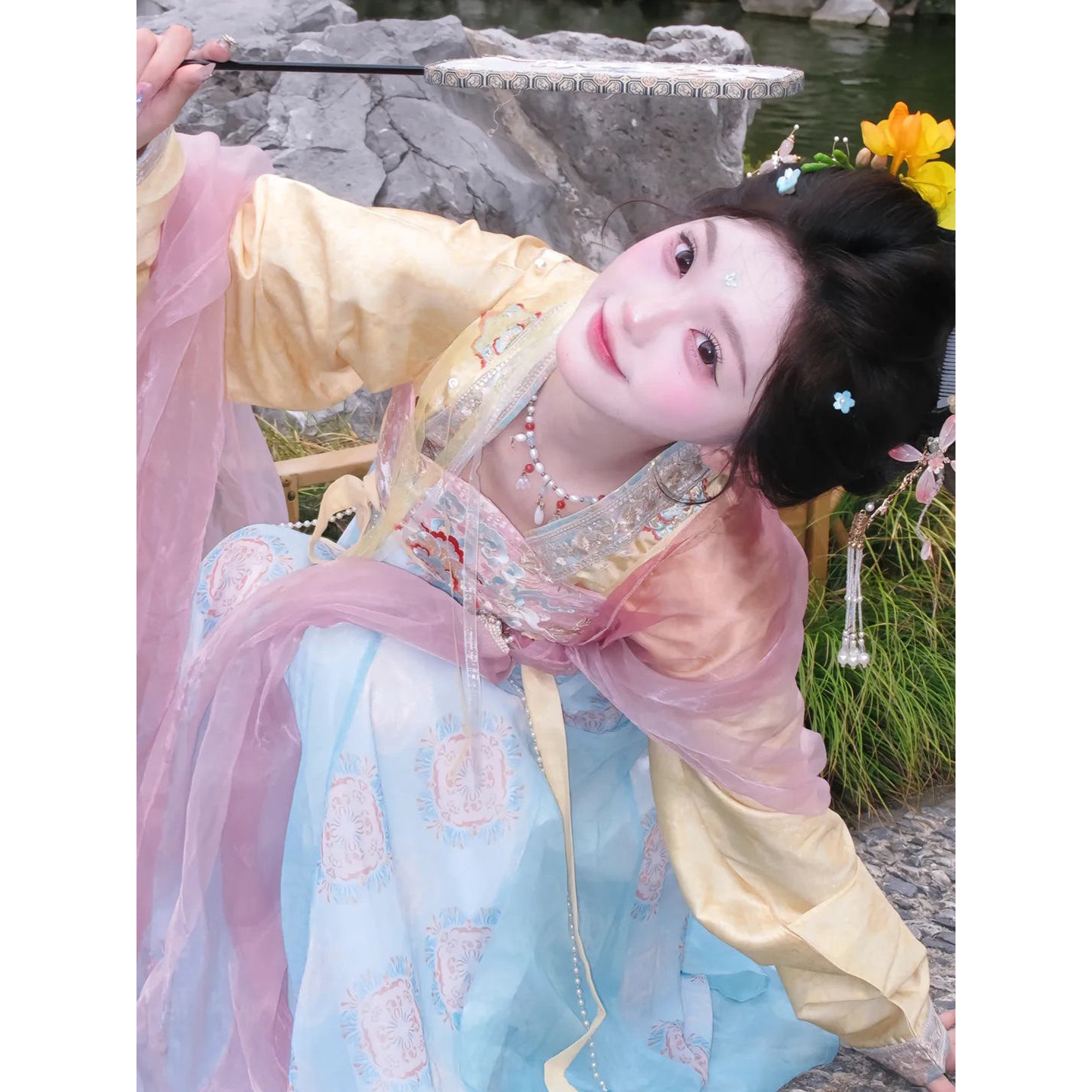 水月唐制齐胸襦裙刺绣汉服套装