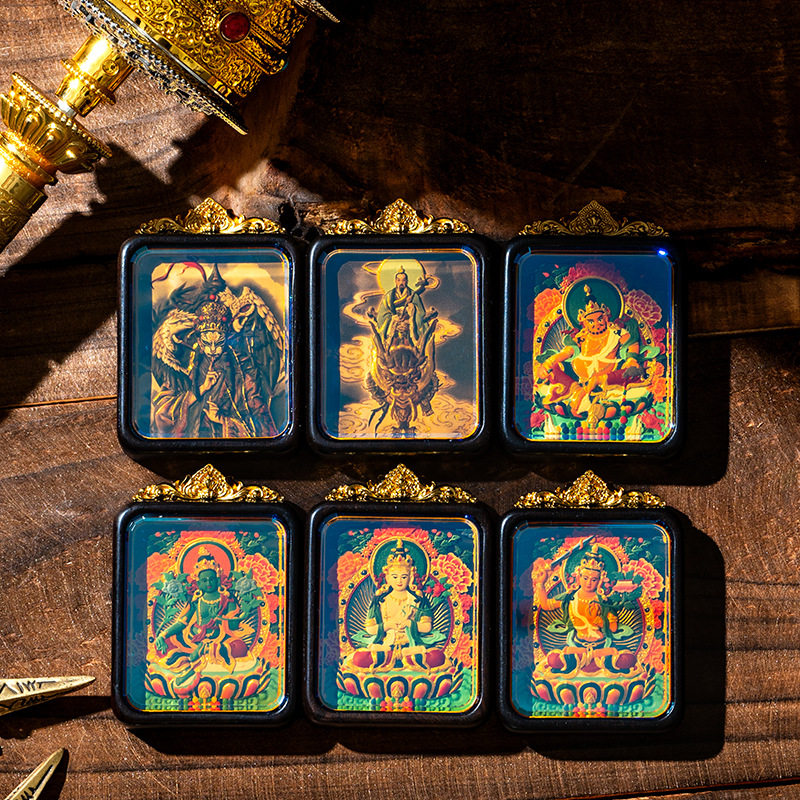 彩绘擦擦唐卡吊坠绿度母关公八大守护白鹤童子文殊随身唐卡