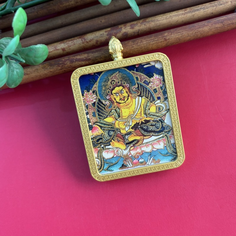 新款手绘描金黄财神唐卡吊坠合金