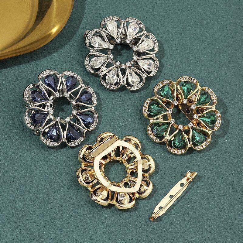 高端花朵新款扣镶钻扣固定衣角打结时尚多功能两用气质优雅胸针