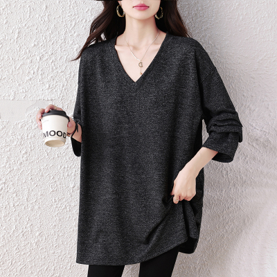 休闲风时尚2025年冬季新款T恤