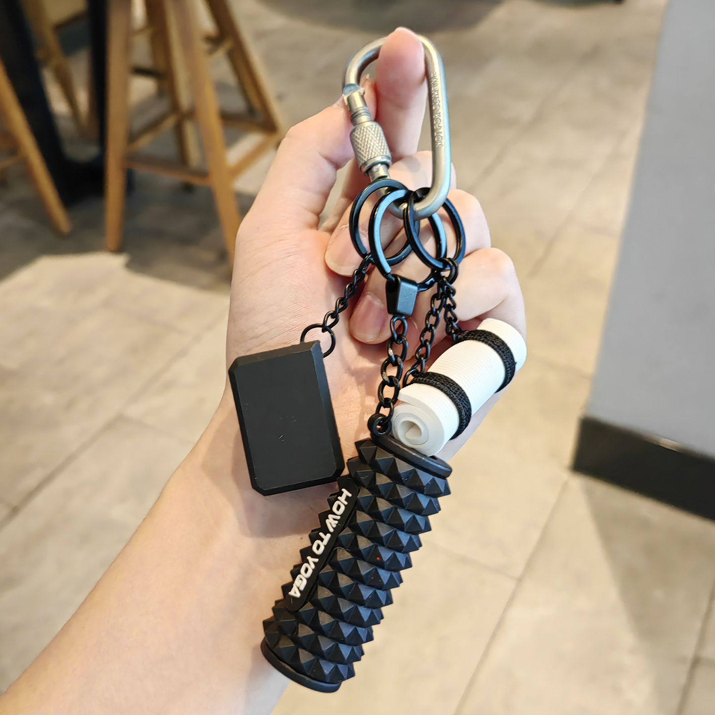 瑜伽馆健身钥匙扣泡沫轴瑜伽垫挂件运动背包挂饰礼物精致趣味挂件