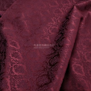 春秋酒红色涤棉复古立体浮雕提花布料 筋骨感微弹力西装cos服面料