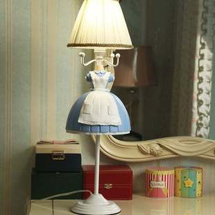 北欧女仆装 饰台灯梳妆台床头灯儿童房灯女孩卧室创意摆设简约灯具