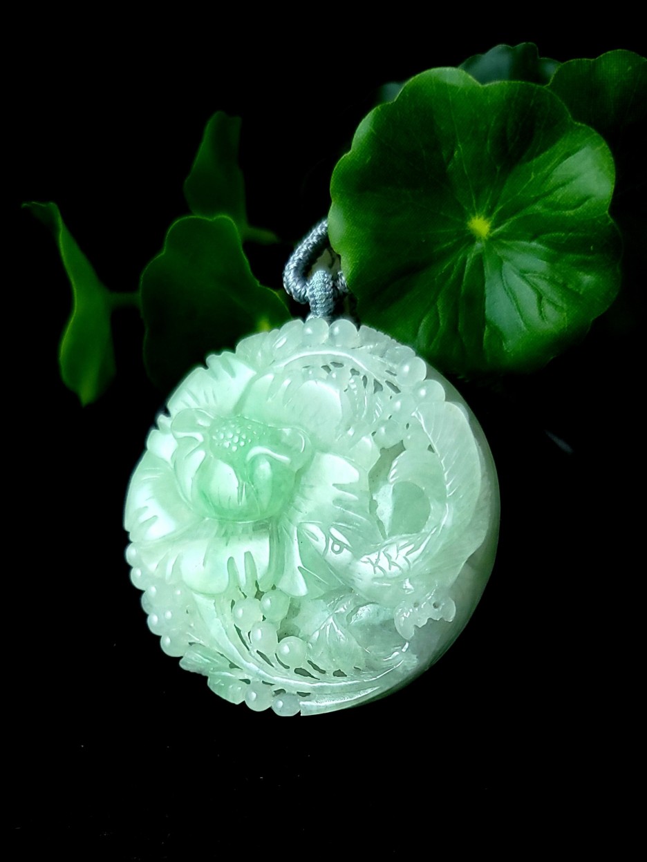 天然翡翠吊坠玉佩佛公紫罗兰如意